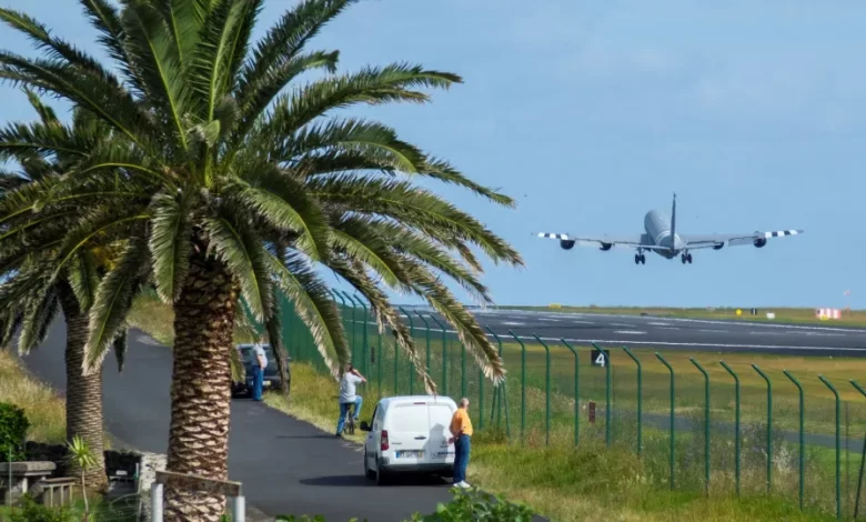 Governo dos Açores compensa 70 trabalhadores da Base das Lajes