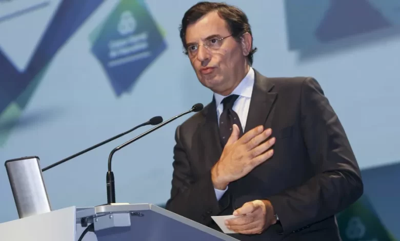 Governo trabalha com IAPMEI programa de divulgação de IA para PME
