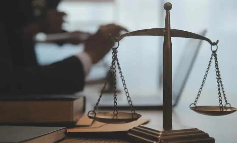 Homem que burlou compradores de imóveis suspeito de 19 crimes