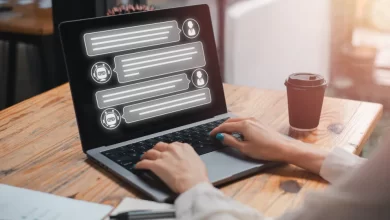 IA introduziu "batalha" ao preencher respostas de chatbots com desinformação