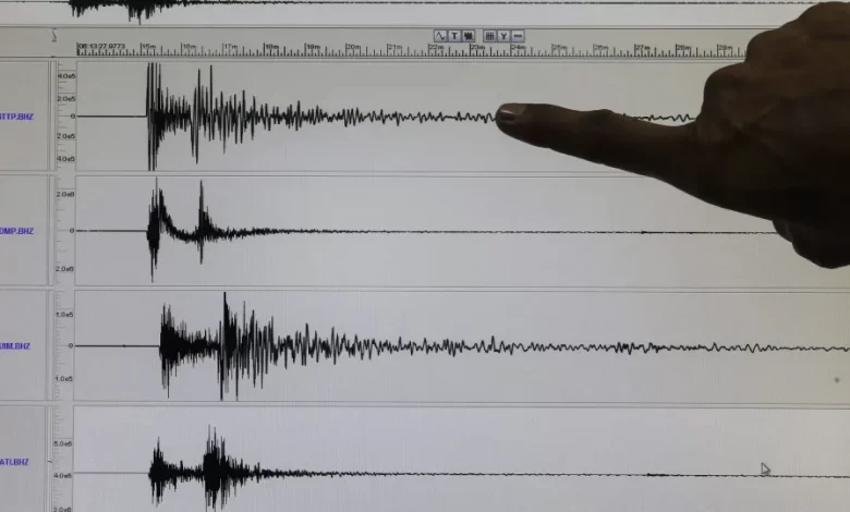 Japão levanta alerta de tsunami após sismo com aviso de novos tremores