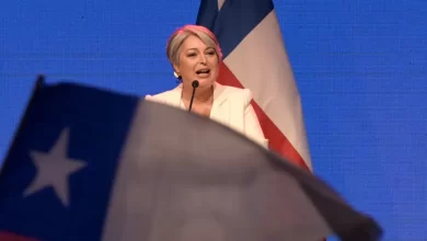 Jeannette Jara lidera a contagem dos votos das presidenciais do Chile