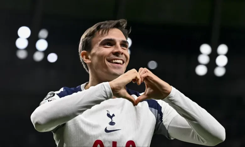 João Palhinha 'pega-se' com Carragher: "Até de CR7 fala mal. Embaraçoso"