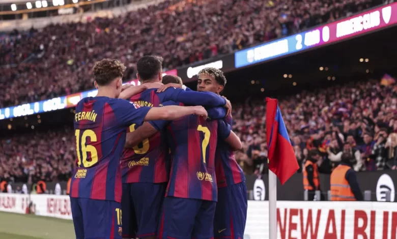Lar doce lar. Barcelona dá show no Camp Nou e lidera La Liga à condição