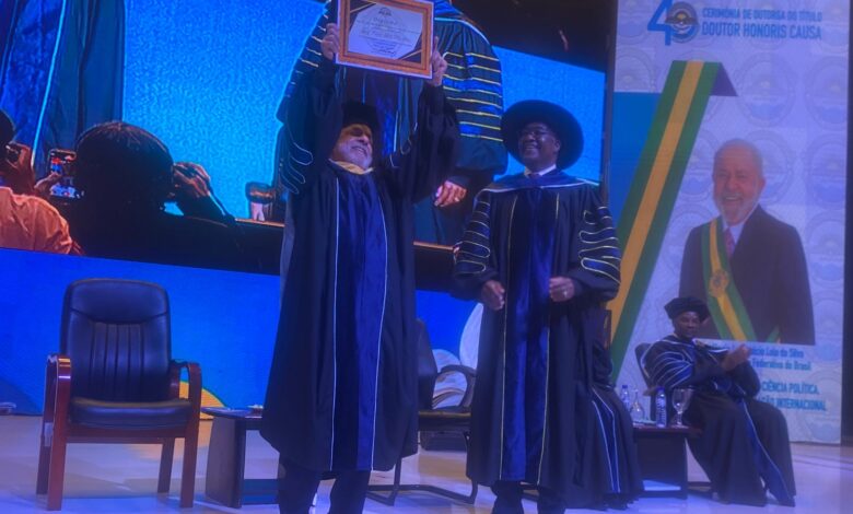 Lula da Silva é Doutor Honoris Causa pela UP