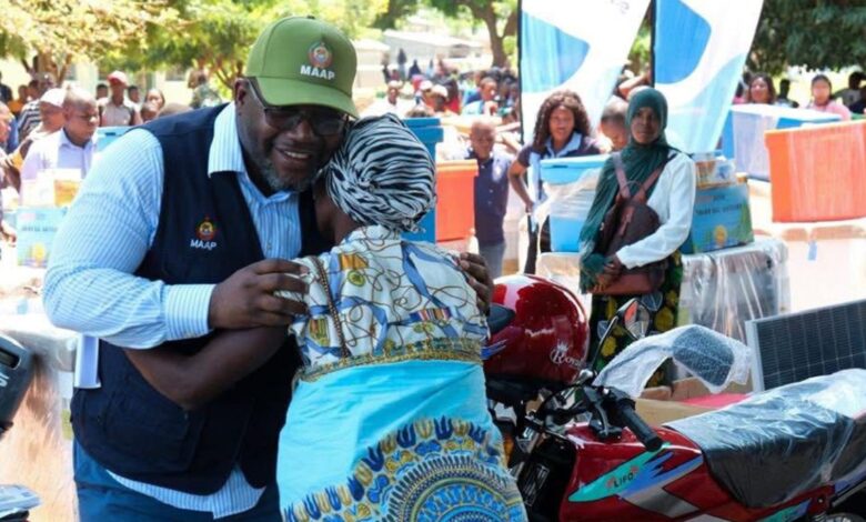 Niassa: Mais de 200 mulheres do sector pesqueiro recebem equipamentos do ProAzul