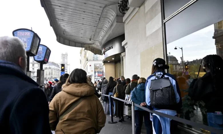 Nova loja da Shein em Paris com 50.000 visitantes desde a inauguração