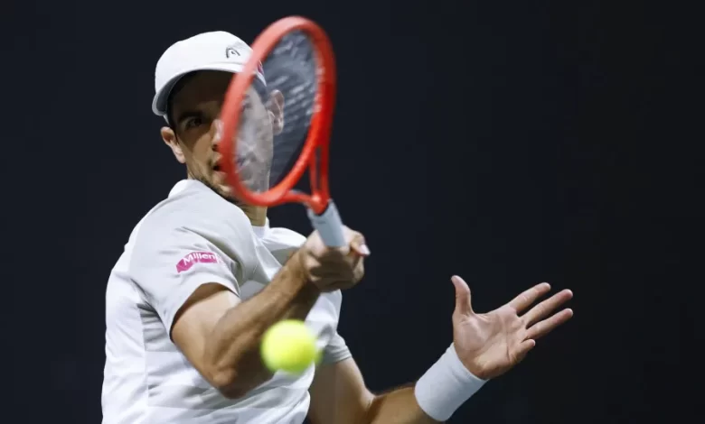 Nuno Borges segue para a terceira ronda em Atenas e espera por Djokovic