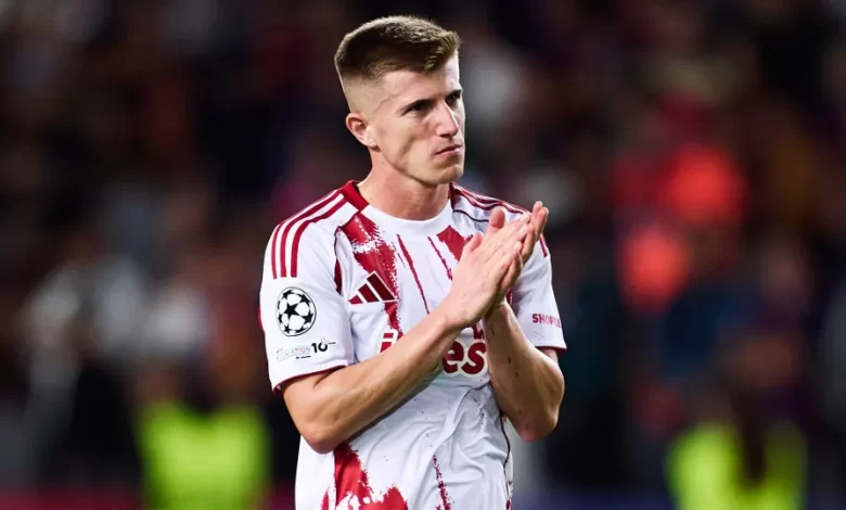 Oficial. Costinha assina renovação com Olympiacos até 2029
