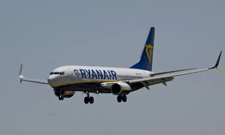 Português que obrigou a desvio de voo da Ryanair condenado a prisão
