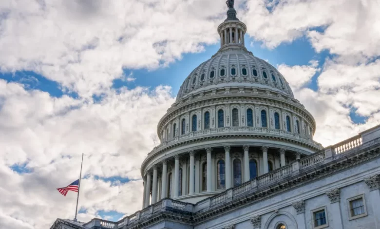 Republicanos preparam votação no Senado para acabar com shutdown nos EUA