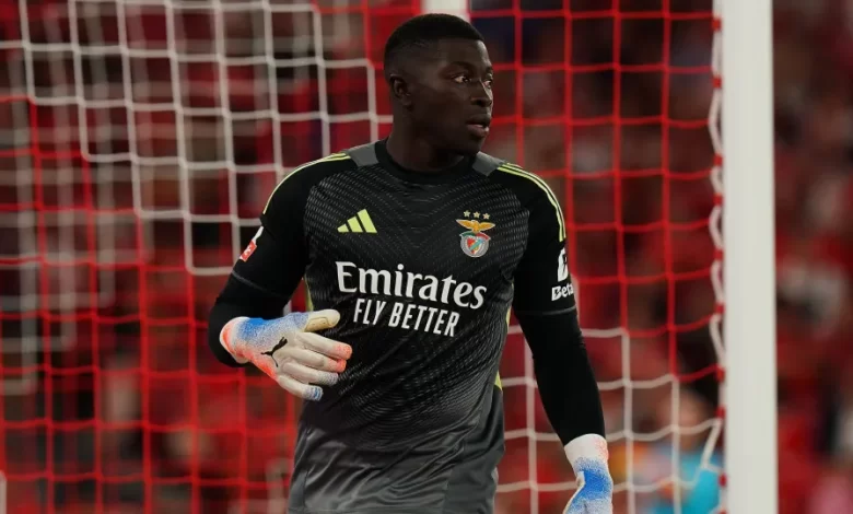 Samuel Soares recebe 'prenda de Natal' antecipada de Mourinho