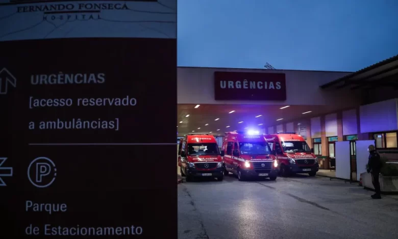 Trinta médicos do Amadora-Sintra denunciam "situação insustentável" das urgências