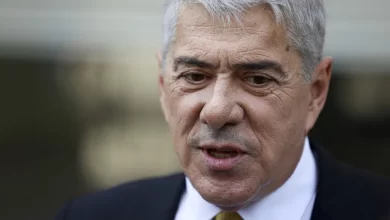 "Convicto de que é MP a dar informações". Sócrates faz queixa por devassa