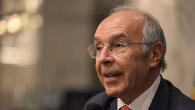 "Há vários momentos em que não aprecio o discurso do Governo"