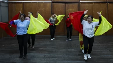 "Rumor" do turismo junta em Coimbra grupo etnográfico, coro e nepaleses