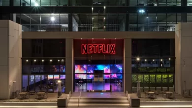 Compra da Warner Bros pela Netflix inquieta Hollywood, cinemas e congressistas