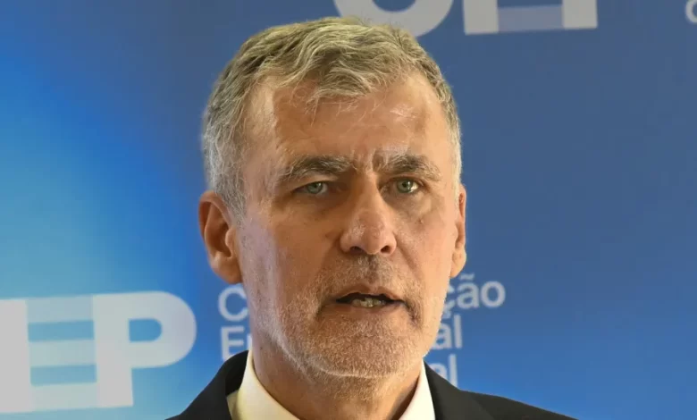Gouveia e Melo: "Emigrantes são postos avançados da cultura portuguesa"
