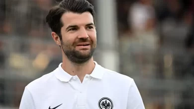 Inacreditável. Médico do Eintracht despedido por... tratar adversário
