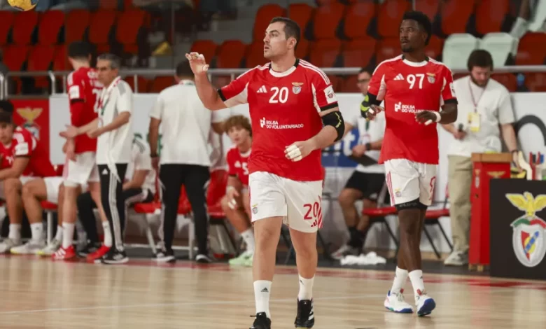 Insólito. Benfica foi a jogo em dois pavilhões e tombou no último segundo