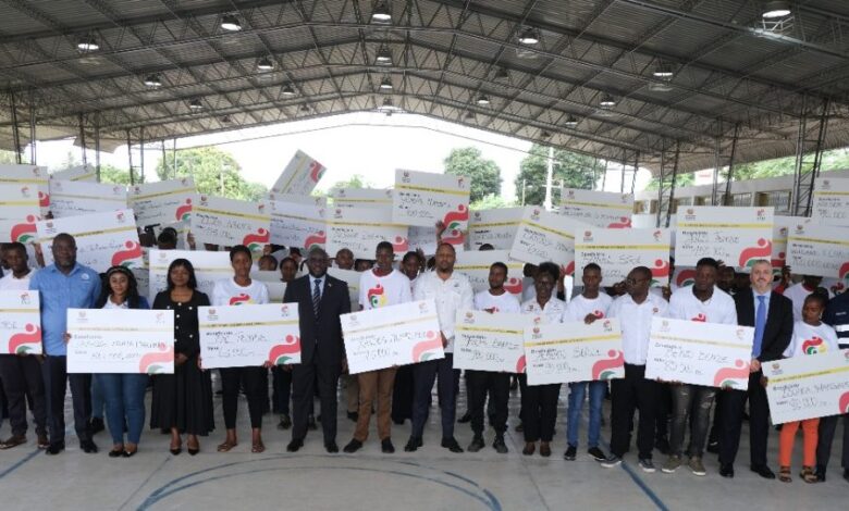 Maputo e Manica: 160 jovens recebem financiamento para projectos juvenis