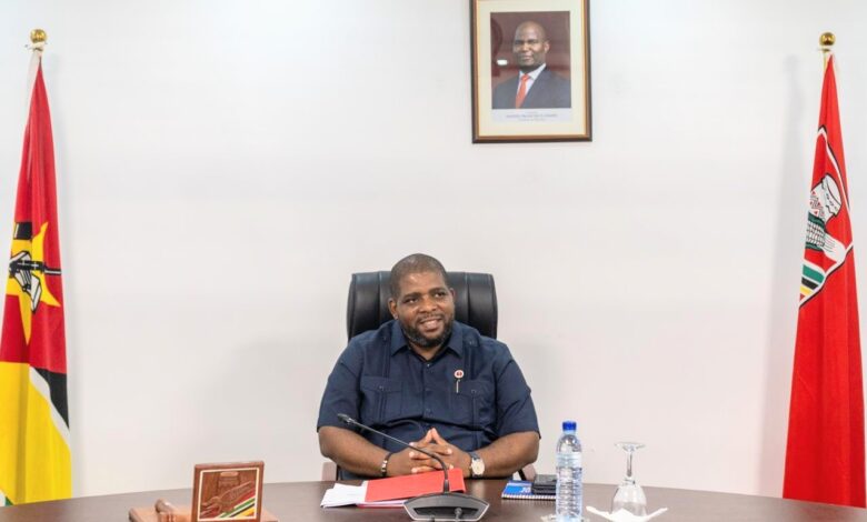 NA ÁFRICA DO SUL: Chakil Aboobacar no Conselho Nacional do ANC