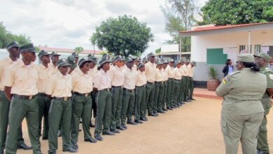 NA MATOLA-RIO:‎ 40 novos agentes da polícia apresentados aos munícipes ‎