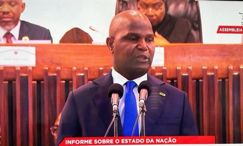 “Nascemos do povo, crescemos do povo e fomos eleitos pelo povo”