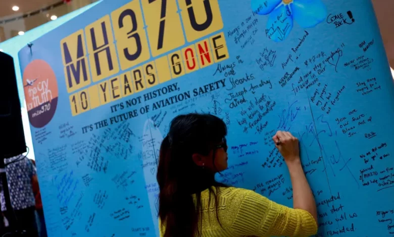 Retomadas buscas por avião da Malaysia Airlines desaparecido há 11 anos