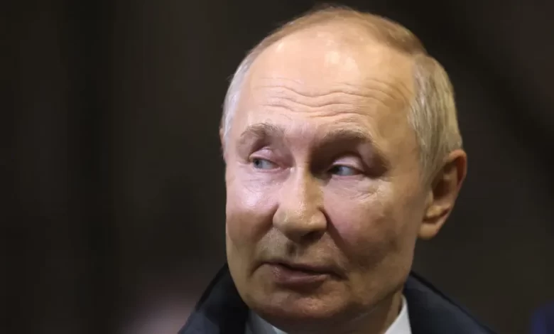 Rússia reclama captura de Pokrovsk e Vovchansk. Putin enaltece tropas