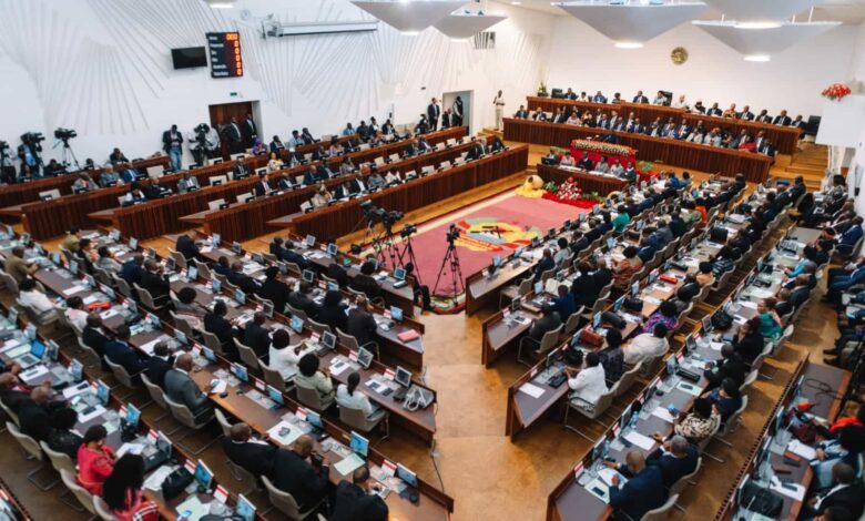 Sector privado defende adiamento da apreciação do pacote fiscal no Parlamento e exige auscultação
