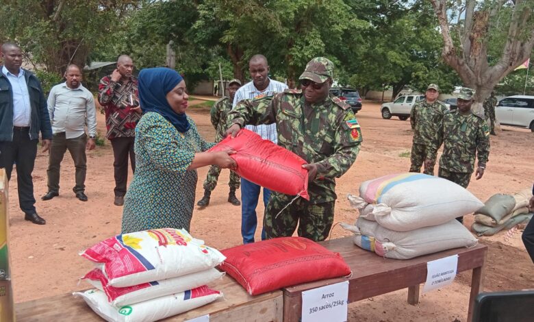 Talapa oferece donativos às FADM em Pemba