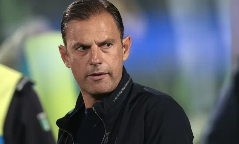 Treinador do Rio Ave quer equipa com mais "consistência" no duelo com AVS
