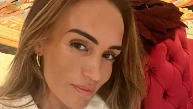 "Com apenas 7 anos, já viveu muito. O Dubai fê-lo crescer mais depressa"
