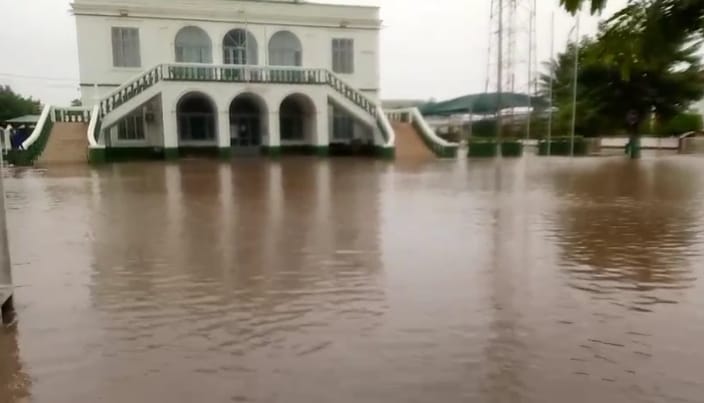 Cidade de Xai- Xai inundada