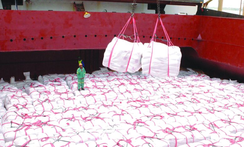 GOVERNO DECIDE FAZER DIFERENTE: Travão na desordem de importação do arroz