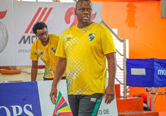 João Mulungo já não é treinador do Ferroviário de Maputo