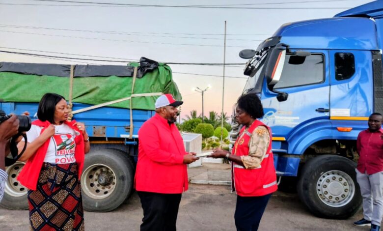 FRELIMO entrega 70 toneladas de produtos diversos em Gaza