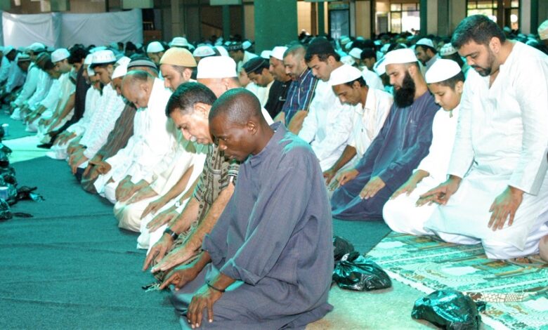 Muçulmanos iniciam amanhã Ramadan