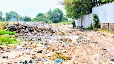 Lixo inquieta moradores na Matola