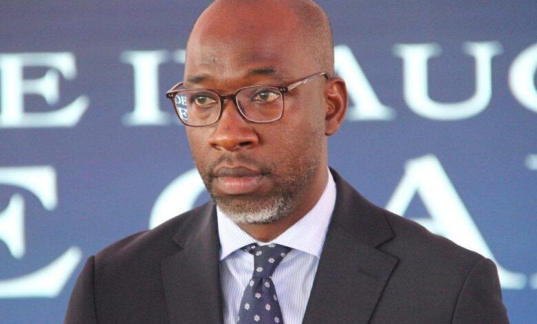 Ministro dos Transportes suspende quatro concursos ligados a projectos de mobilidade em Maputo