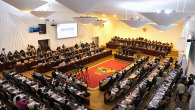 AR aprecia pacote de governação descentralizada
