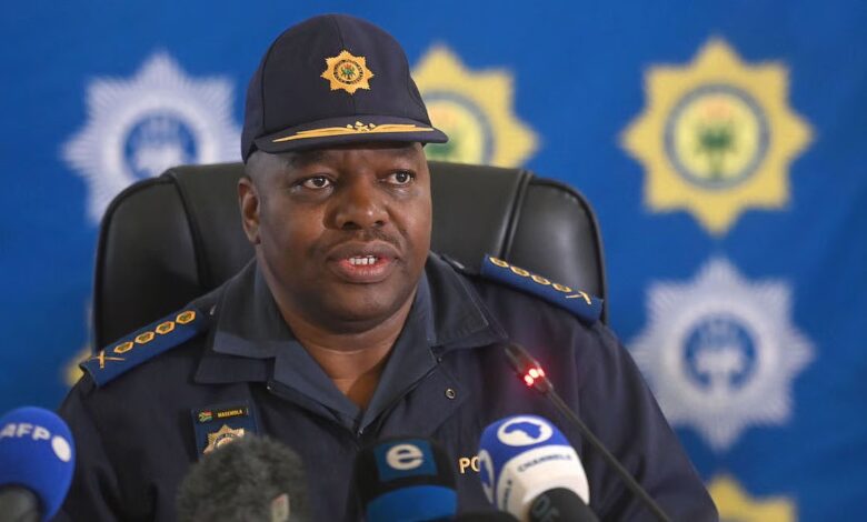 Chefe da Polícia sul-africana comparece hoje em tribunal por suspeita de irregularidades