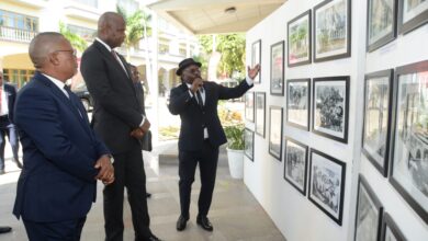 Daniel Chapo visita exposição dos 100 anos do “Notícias”