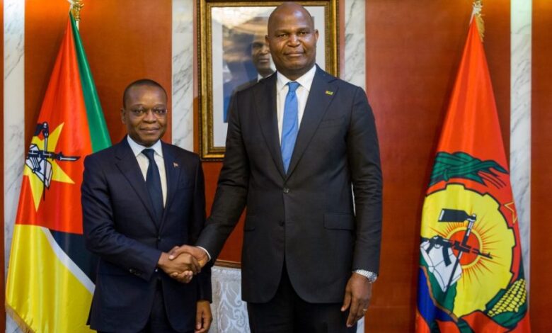 Presidente da República recebe líder da Assembleia Nacional de Angola