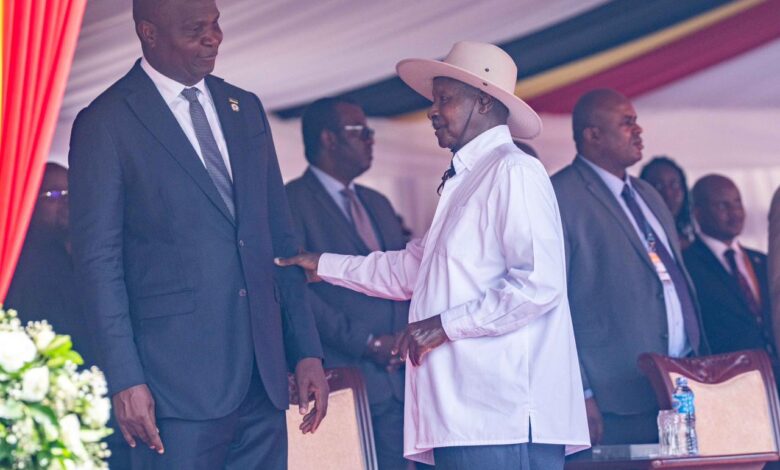COMBATE AO TERRORISMO: Chapo quer reforçar cooperação com Uganda