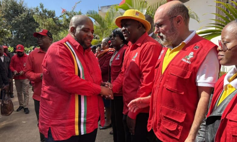 SG da Frelimo apela ao combate à corrupção e arrogância na administração pública