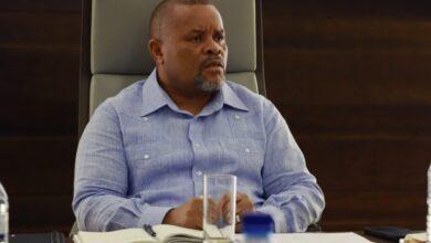 Ministro da Agricultura monitoriza projectos agro-industriais em Cahora Bassa