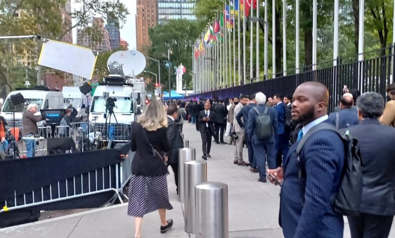 ASSEMBLEIA-GERAL DA ONU: Jornalistas cumprem protocolo de segurança