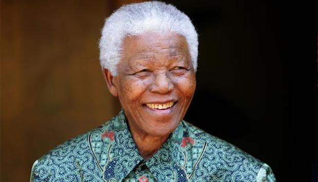 África do Sul impede leilão de bens de Nelson Mandela nos EUA